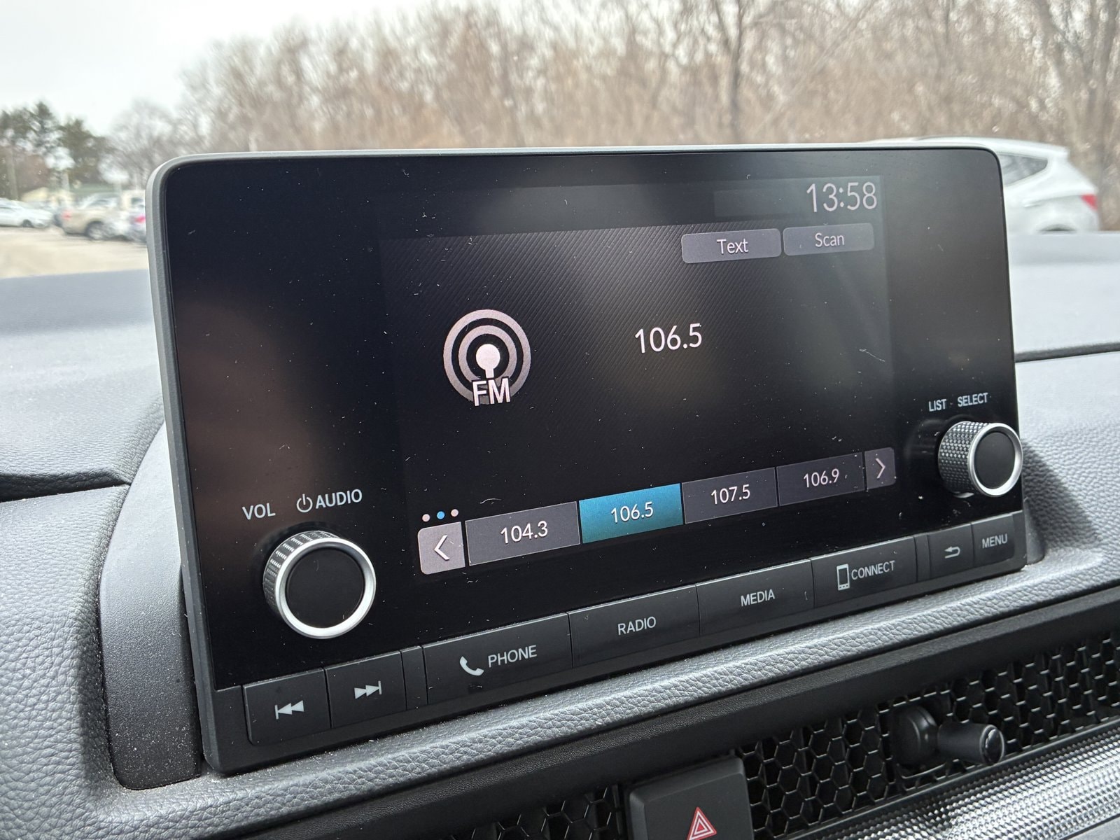 2025 HONDA CR-V - Image 13