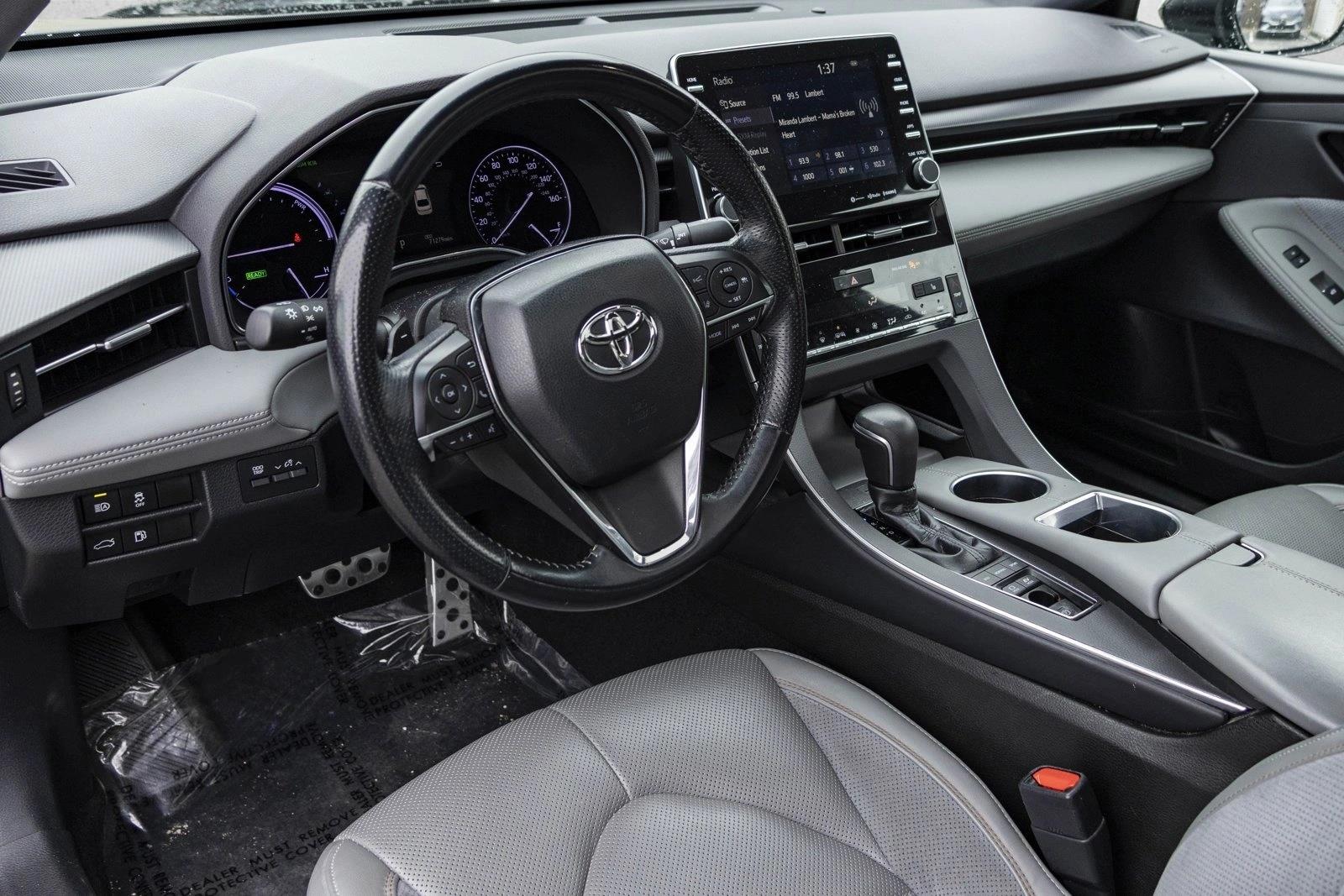 2019 TOYOTA AVALON - Image 10