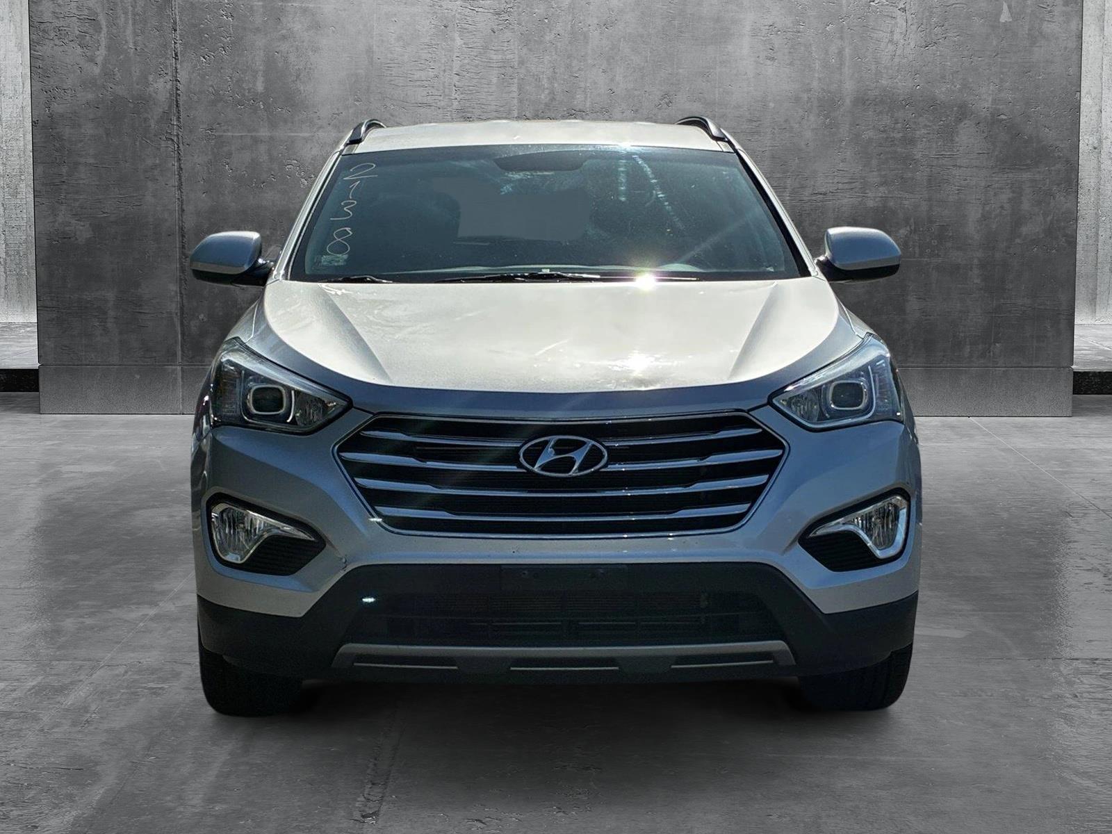 Used 2016 Hyundai Santa Fe SE with VIN KM8SMDHF0GU154722 for sale in Des Plaines, IL