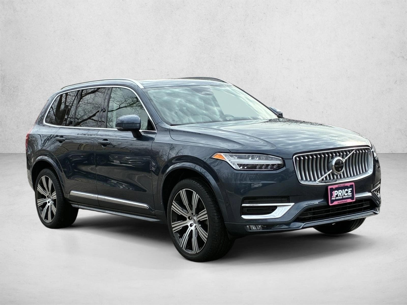 2023 VOLVO XC90 - Image 3