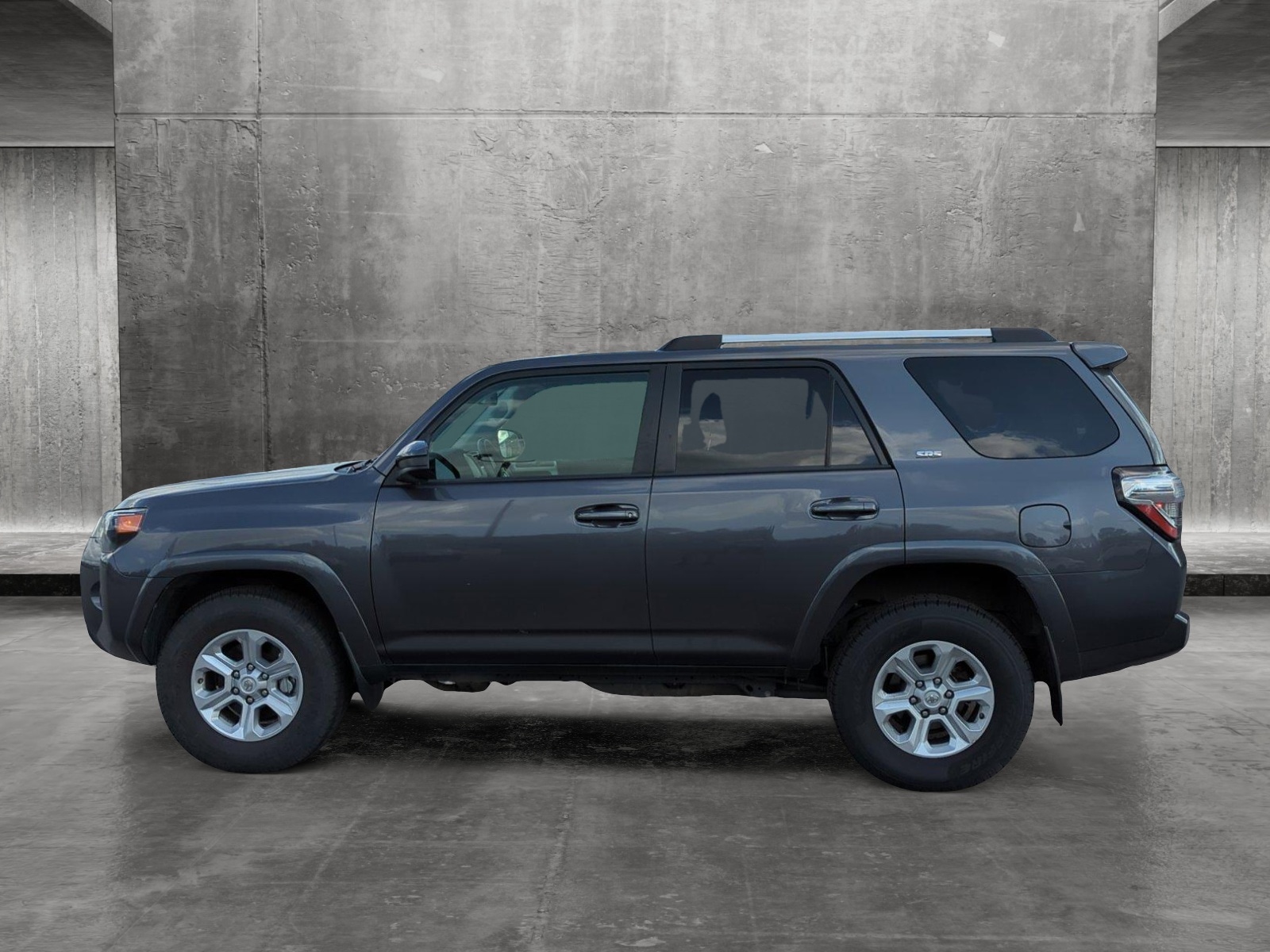 Used 2021 Toyota 4Runner SR5 with VIN JTEMU5JR6M5952330 for sale in Des Plaines, IL