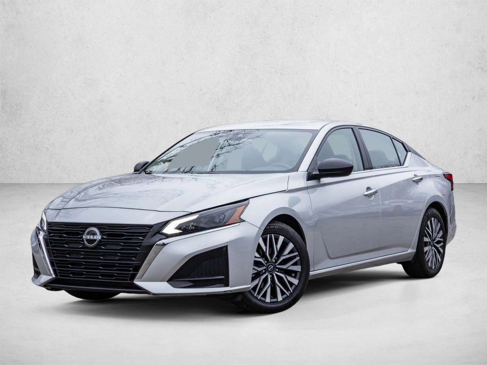 2024 Nissan Altima SV