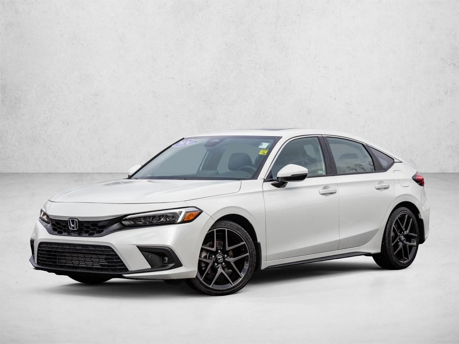 2024 Honda Civic Hatchback Sport Touring's photo