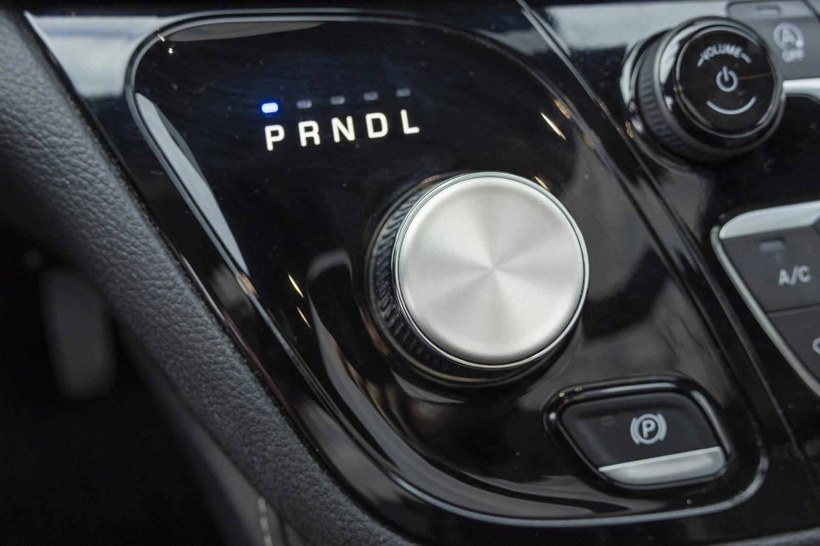 2025 CHRYSLER PACIFICA - Image 21