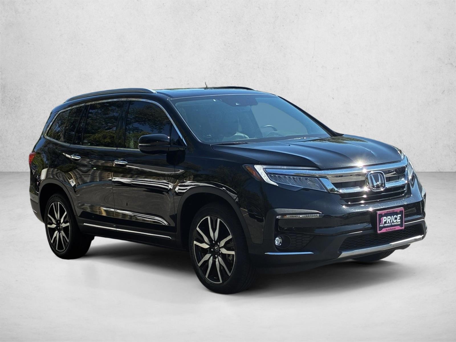 2022 Honda Pilot Touring photo 3