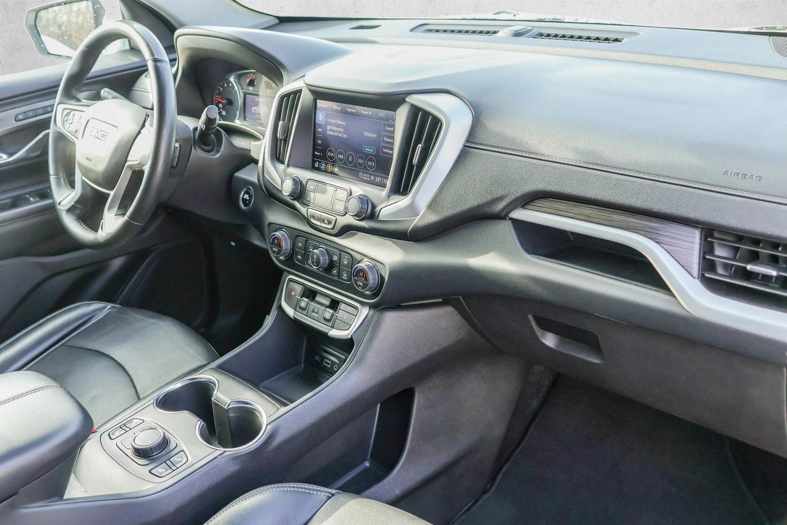 2023 GMC TERRAIN - Image 28