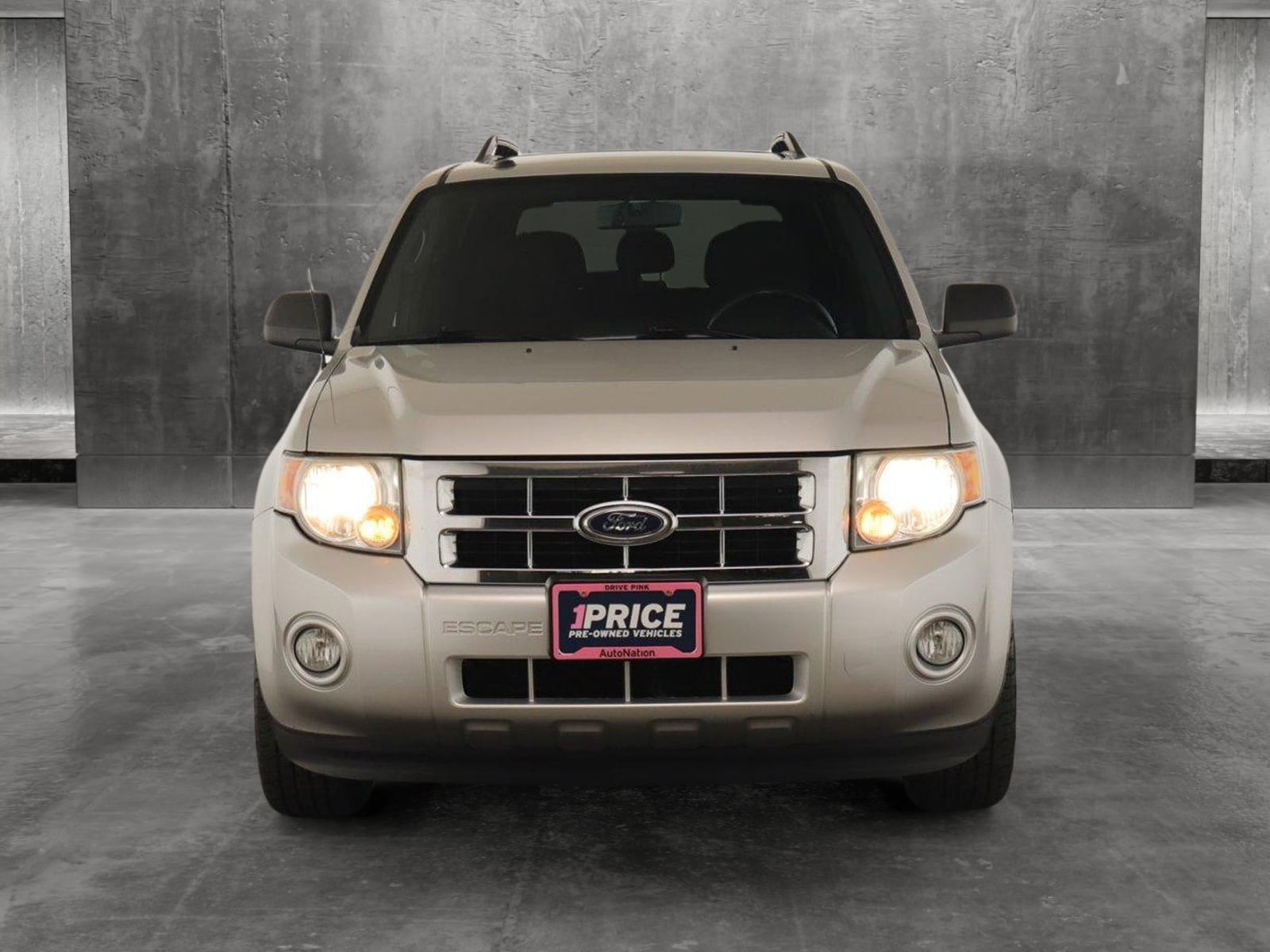 Used 2010 Ford Escape XLT with VIN 1FMCU9DG4AKB20902 for sale in Des Plaines, IL