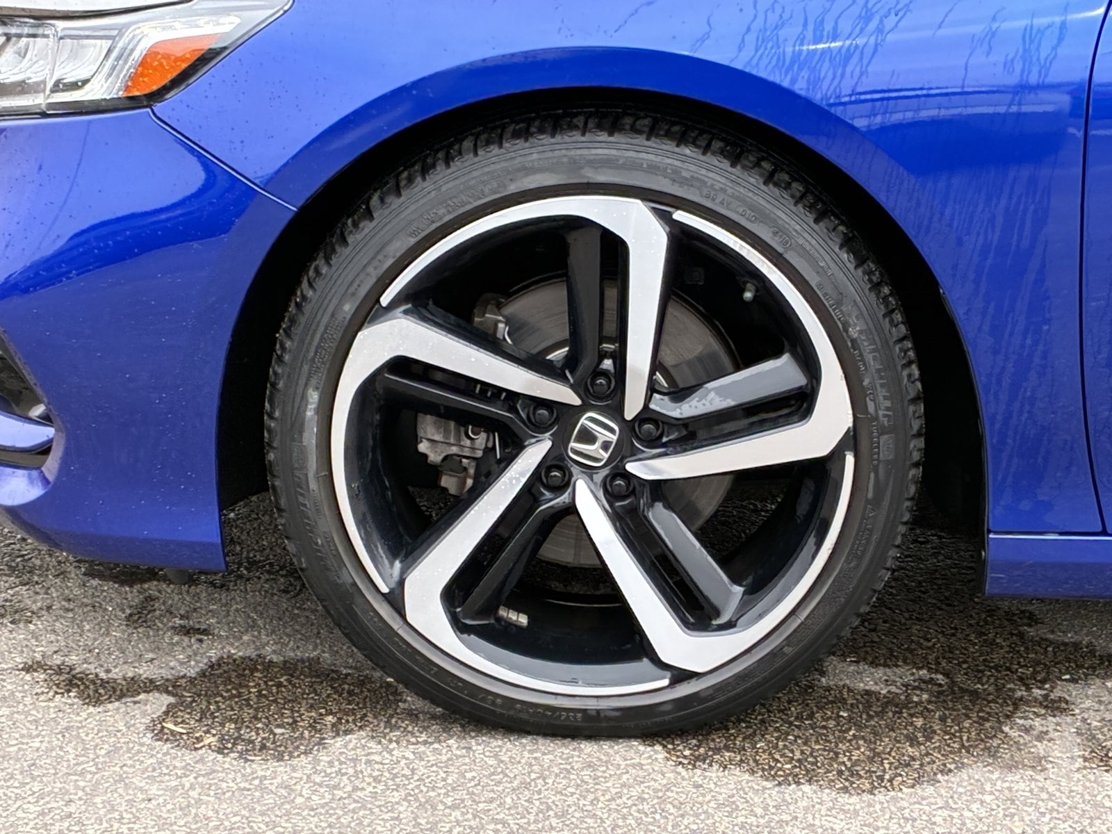 2018 HONDA ACCORD - Image 9