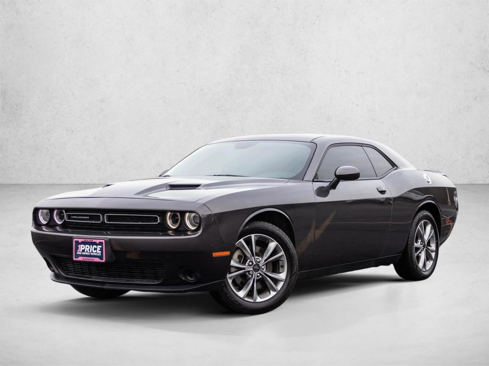 2021 Dodge Challenger SXT's photo