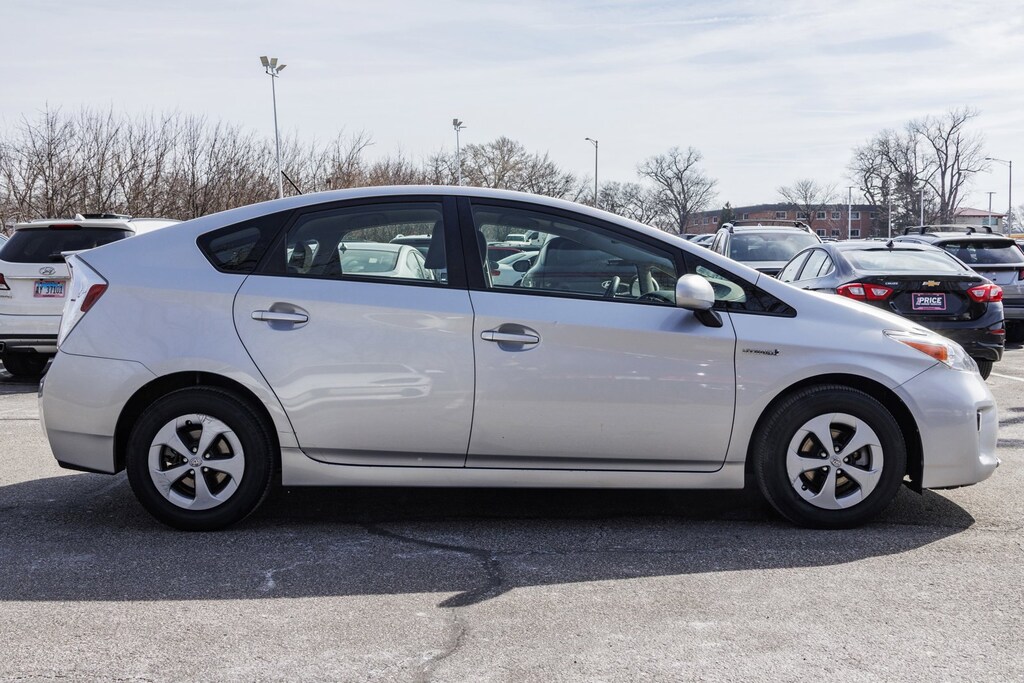 Used 2015 Toyota Prius Three Hatchback