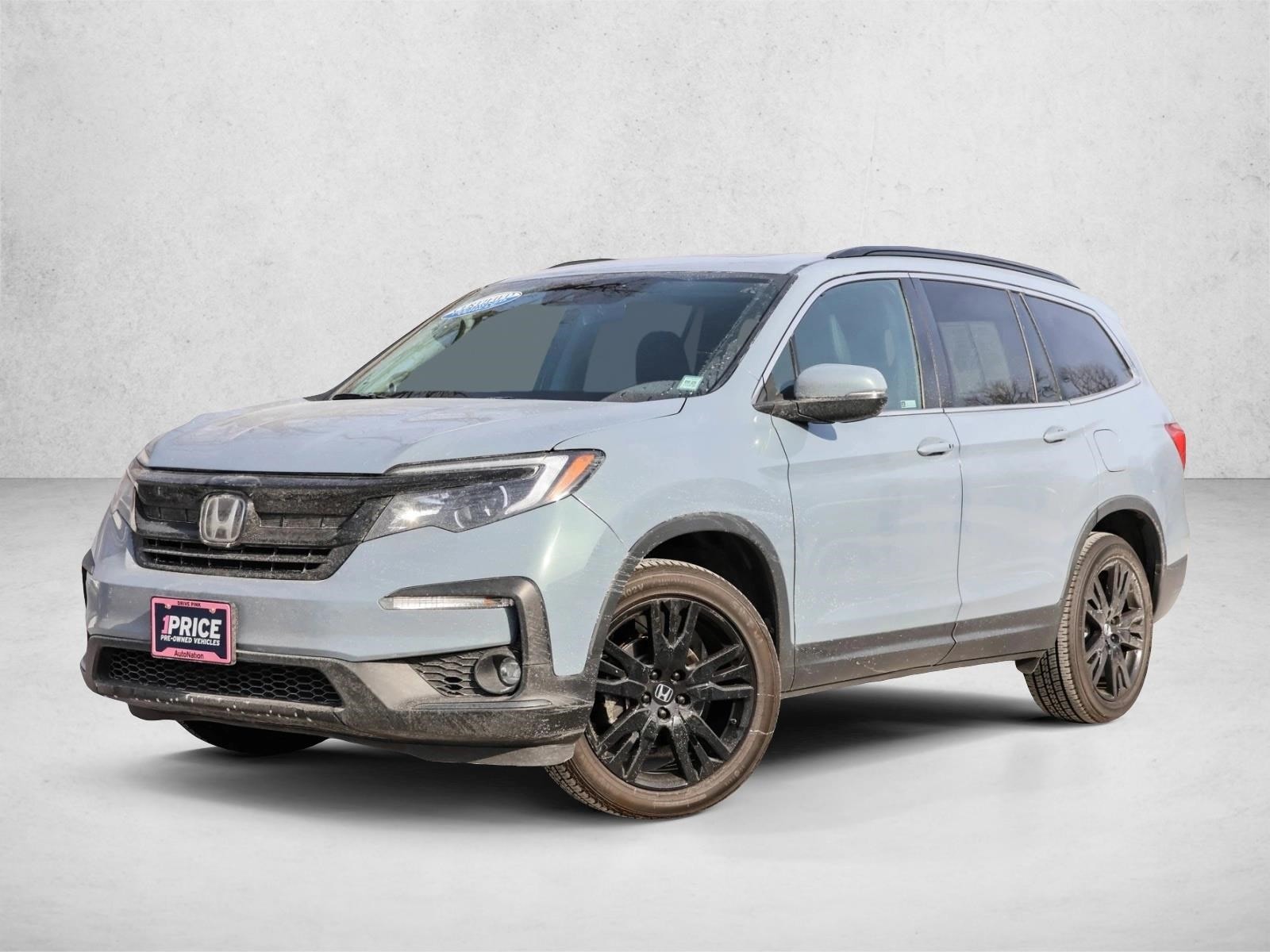 2022 Honda Pilot SE's photo