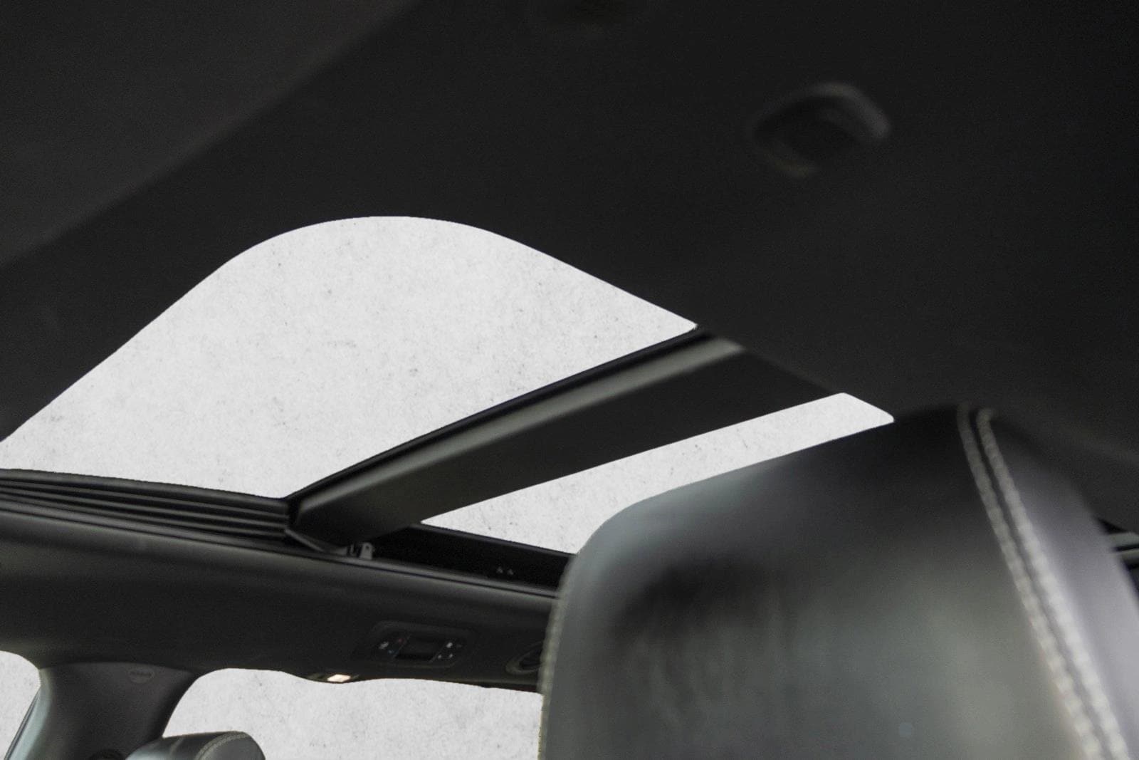 2025 CHRYSLER PACIFICA - Image 22