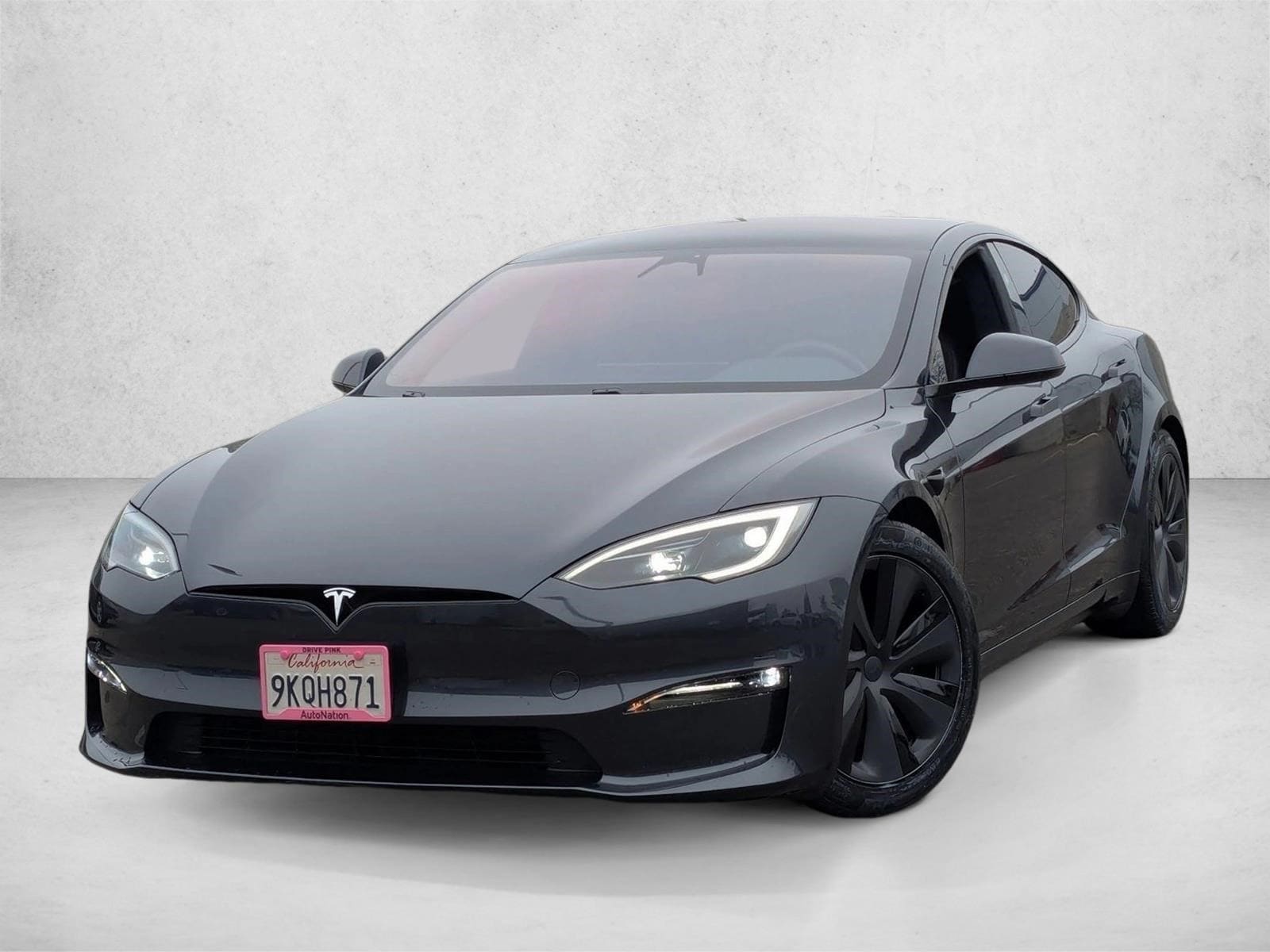2023 Tesla Model S Standard Range's photo