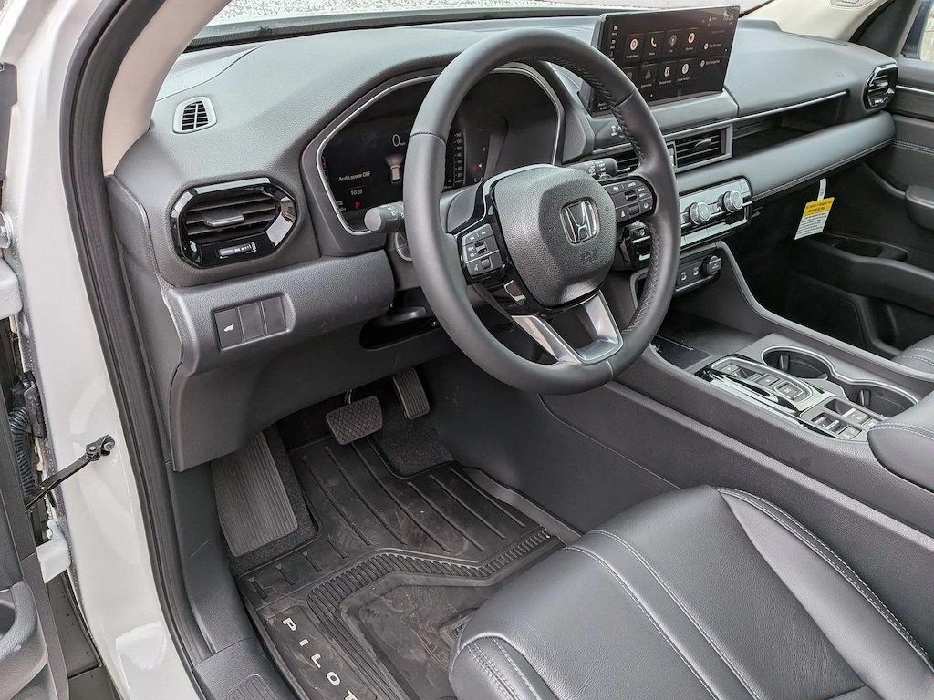 New 2026 Honda Pilot Touring S SUV