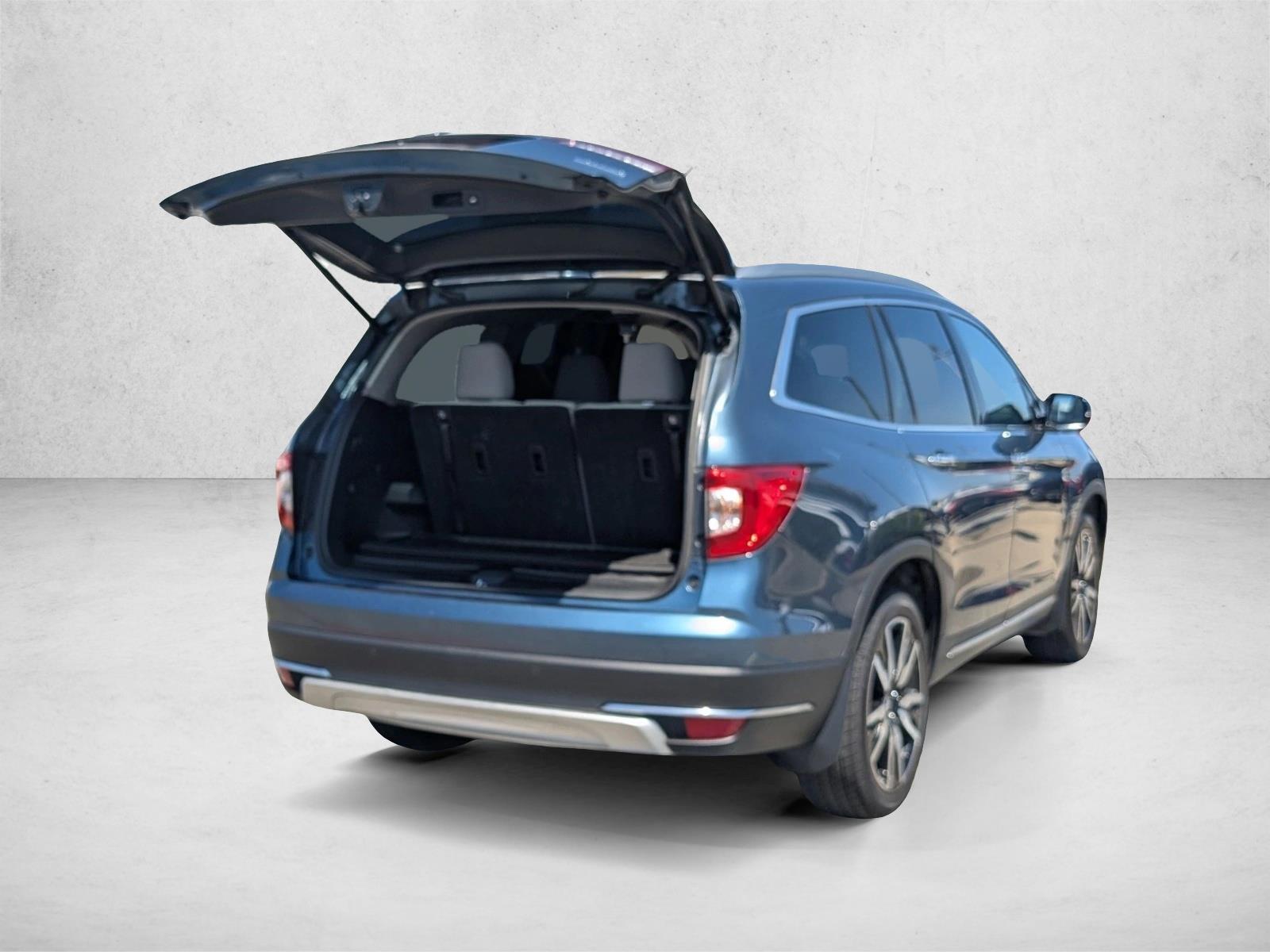 2022 Honda Pilot Touring 7 Passenger photo 4