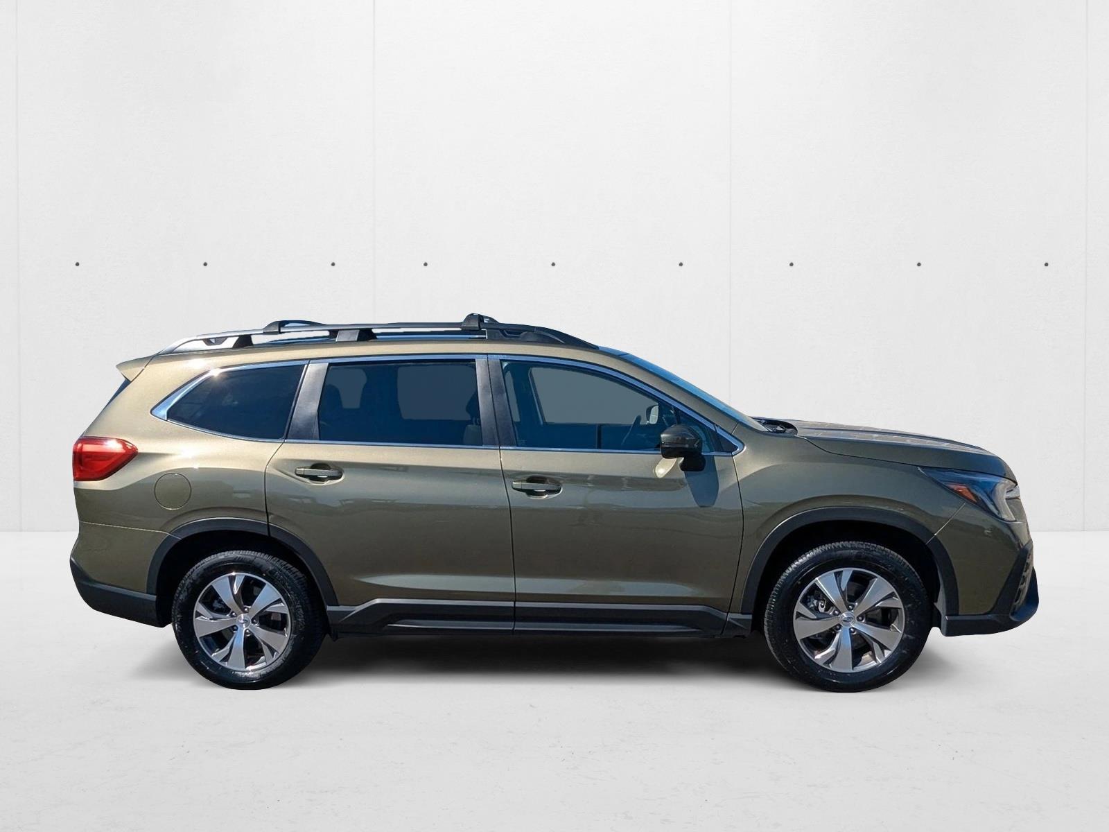 2023 Subaru Ascent Premium photo 4