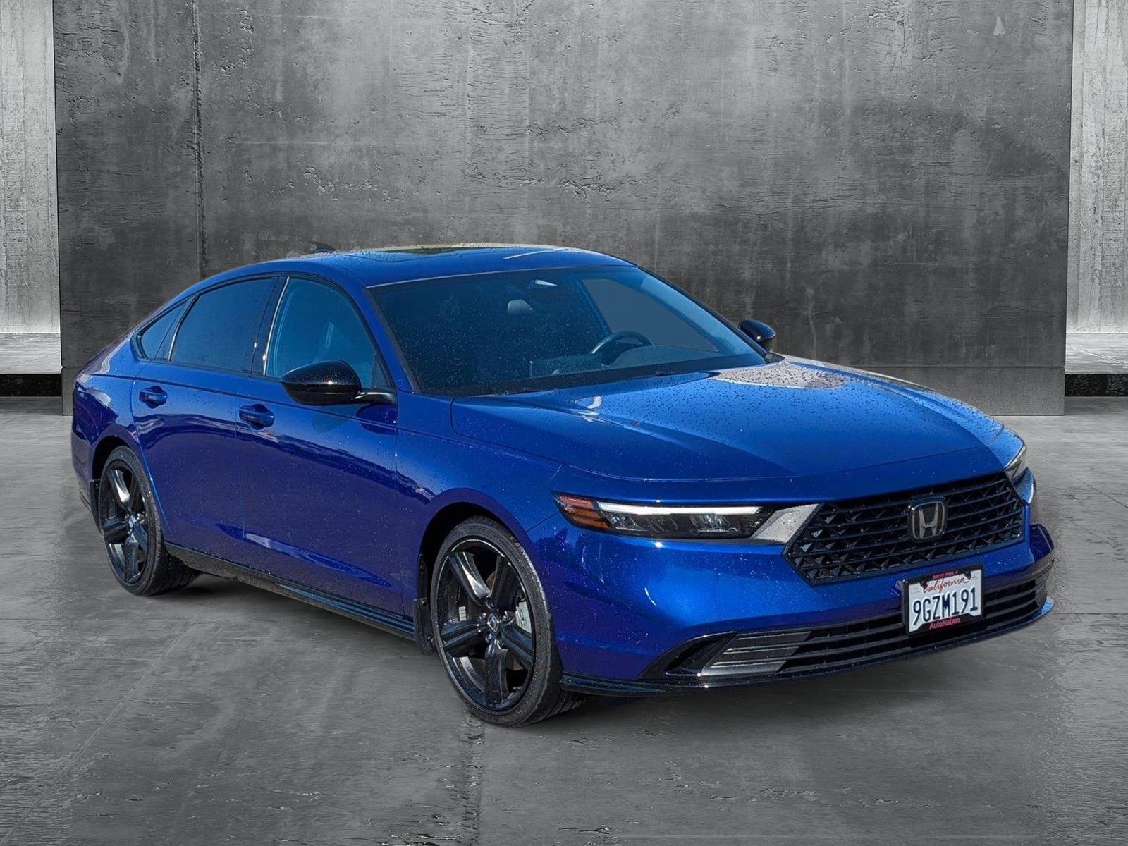 2023 Honda Accord Hybrid Sport-L photo 3