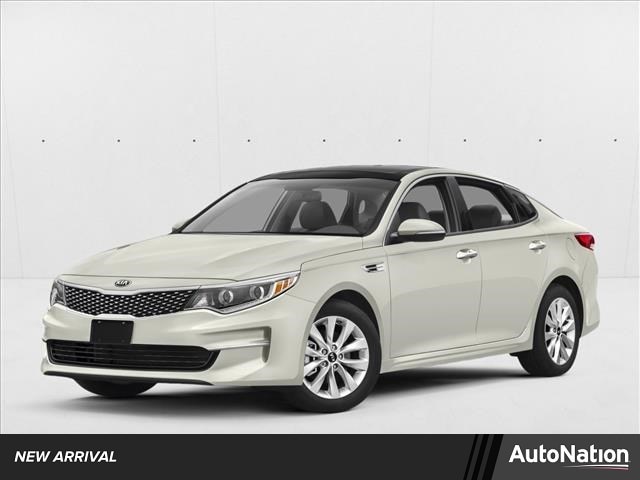 2016 Kia Optima LX AT's photo