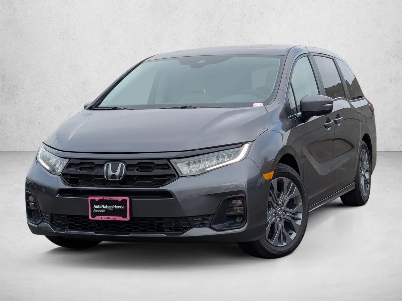 2026 Honda Odyssey Touring's photo