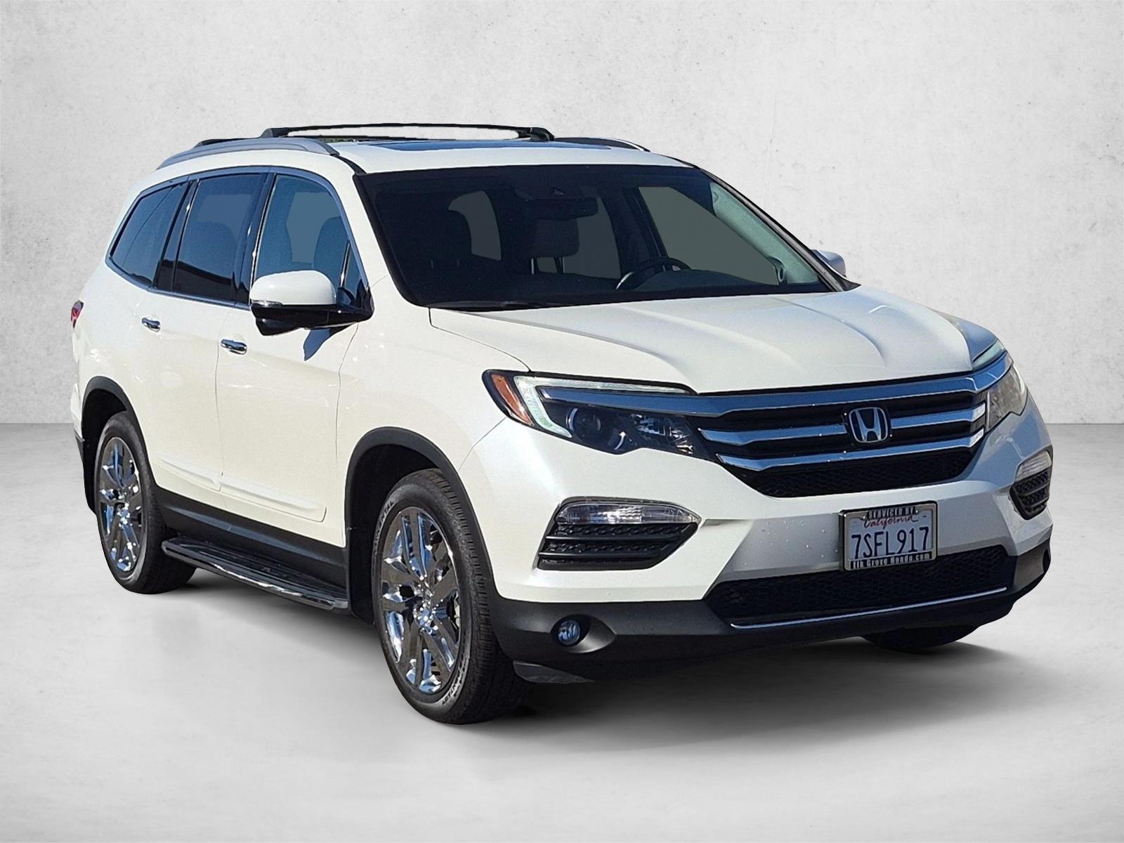Used 2016 Honda Pilot Touring FWD SUV