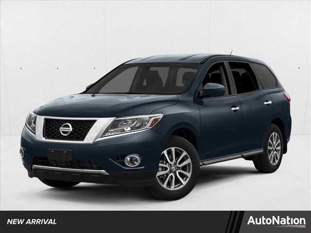 2016 Nissan Pathfinder SV 4WD's photo