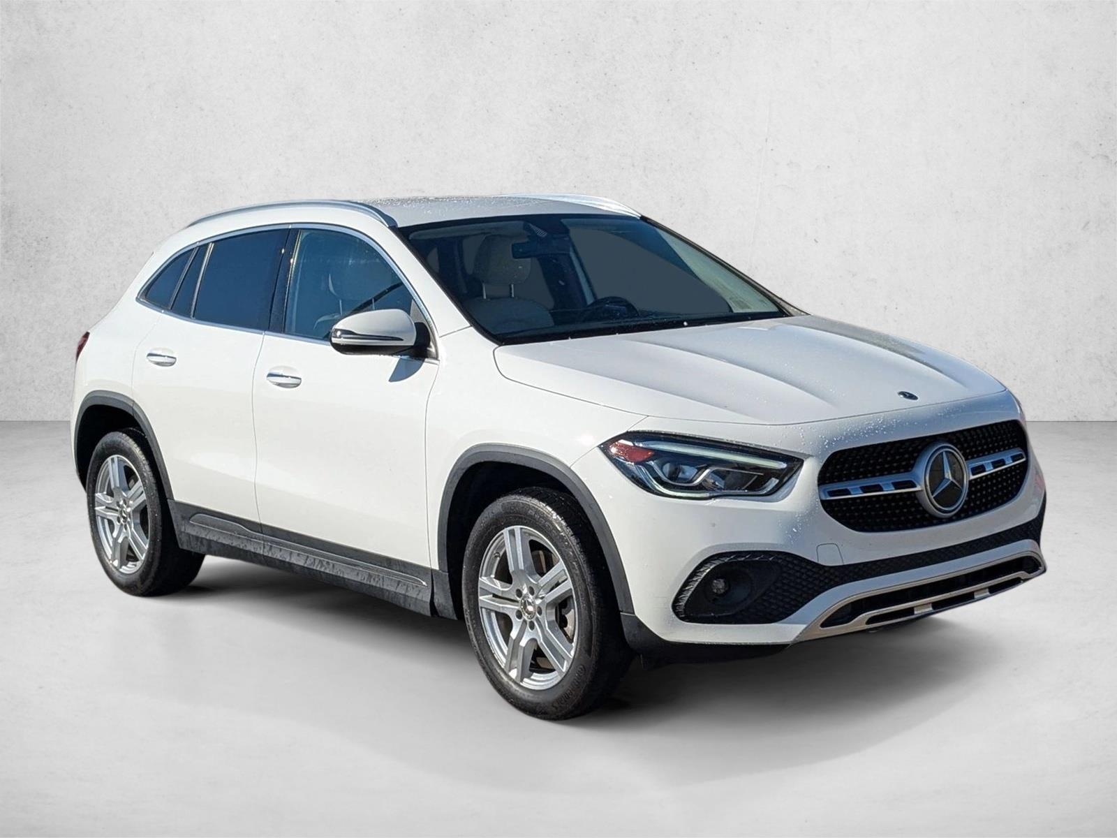2023 Mercedes Benz GLA 250 4MATIC photo 3
