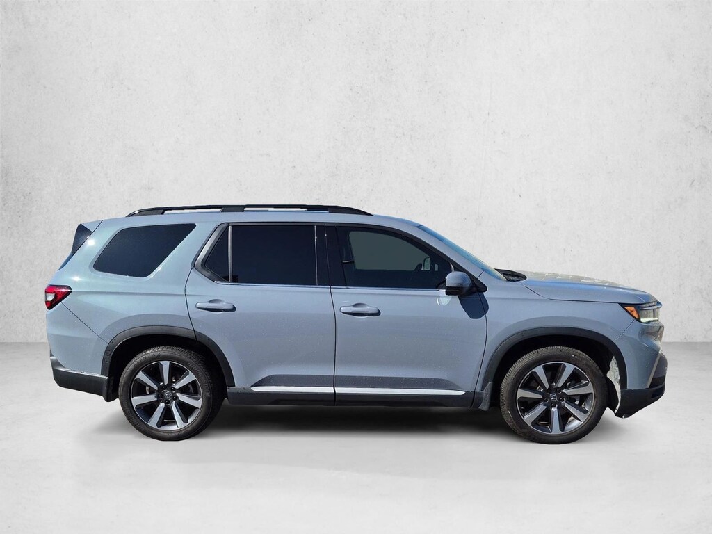 Certified 2025 Honda Pilot Touring SUV