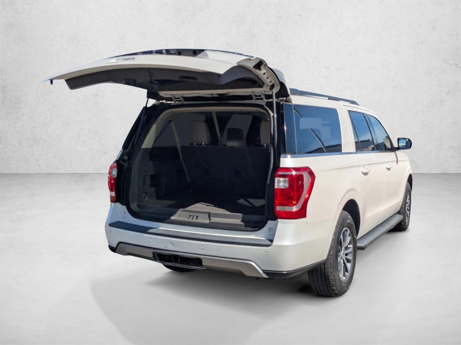 2018 Ford Expedition Max XLT photo 6