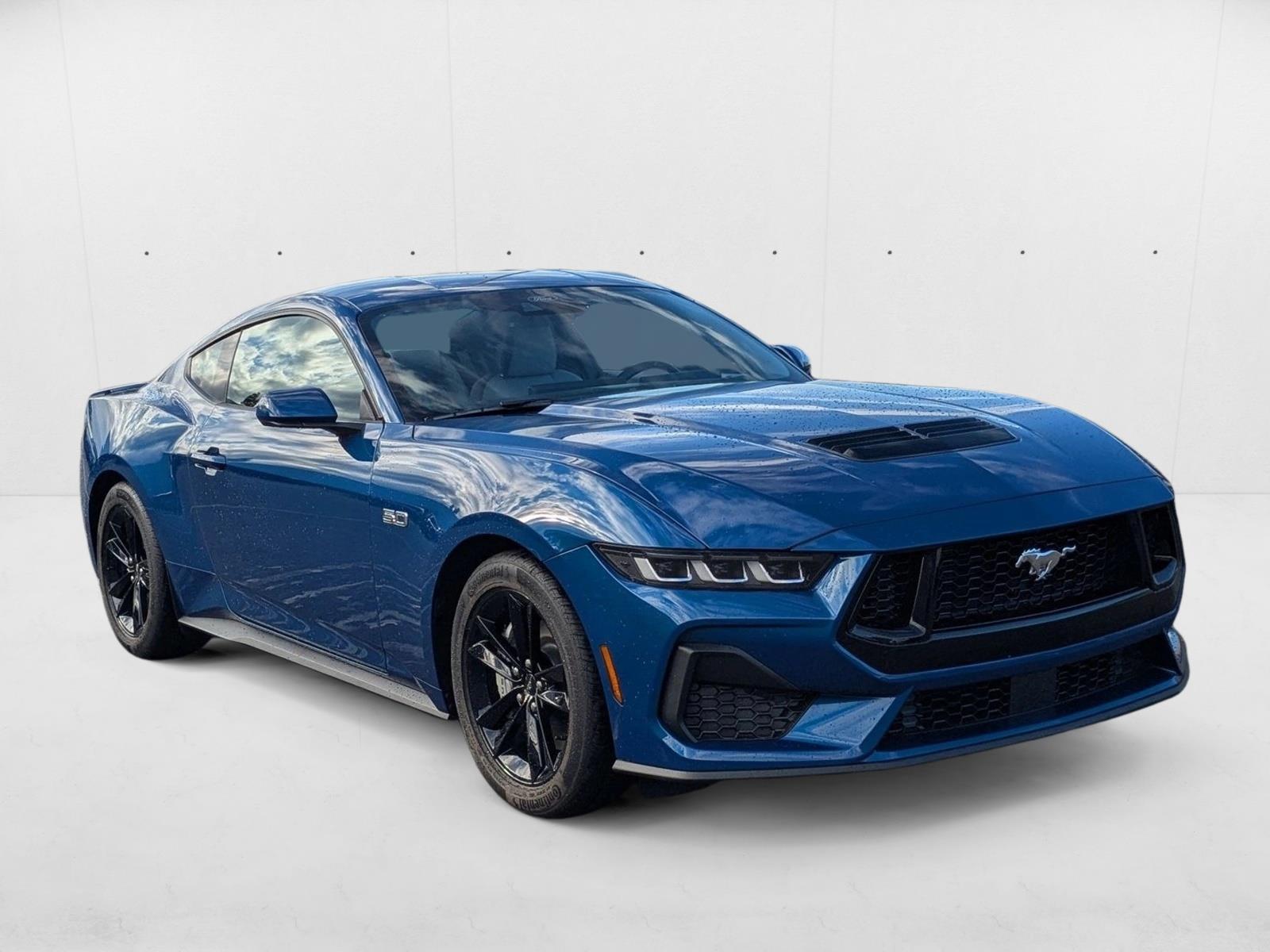2024 Ford Mustang GT photo 3