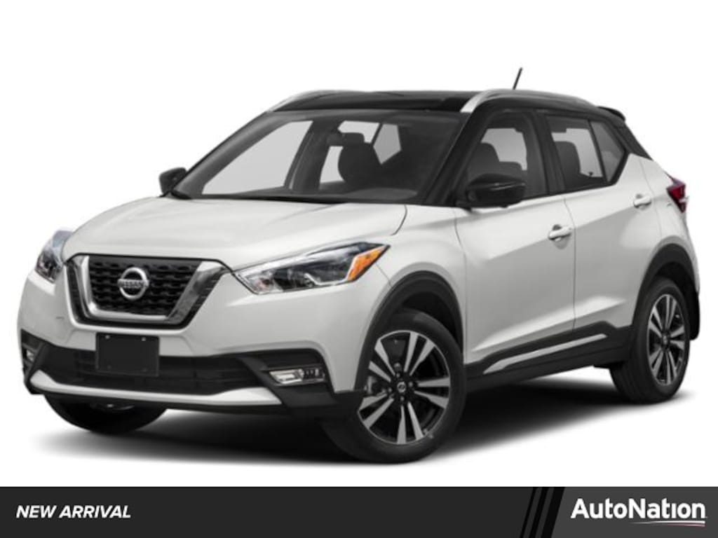 Used 2018 Nissan Kicks SR SUV