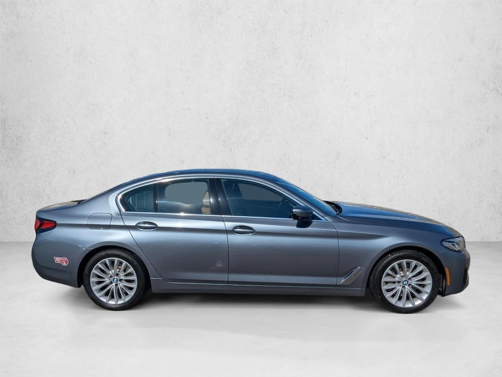 Used 2021 BMW 530e Sedan