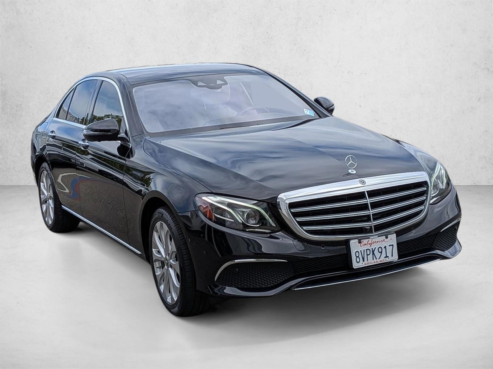2019 Mercedes-Benz E-Class E 300 photo 3