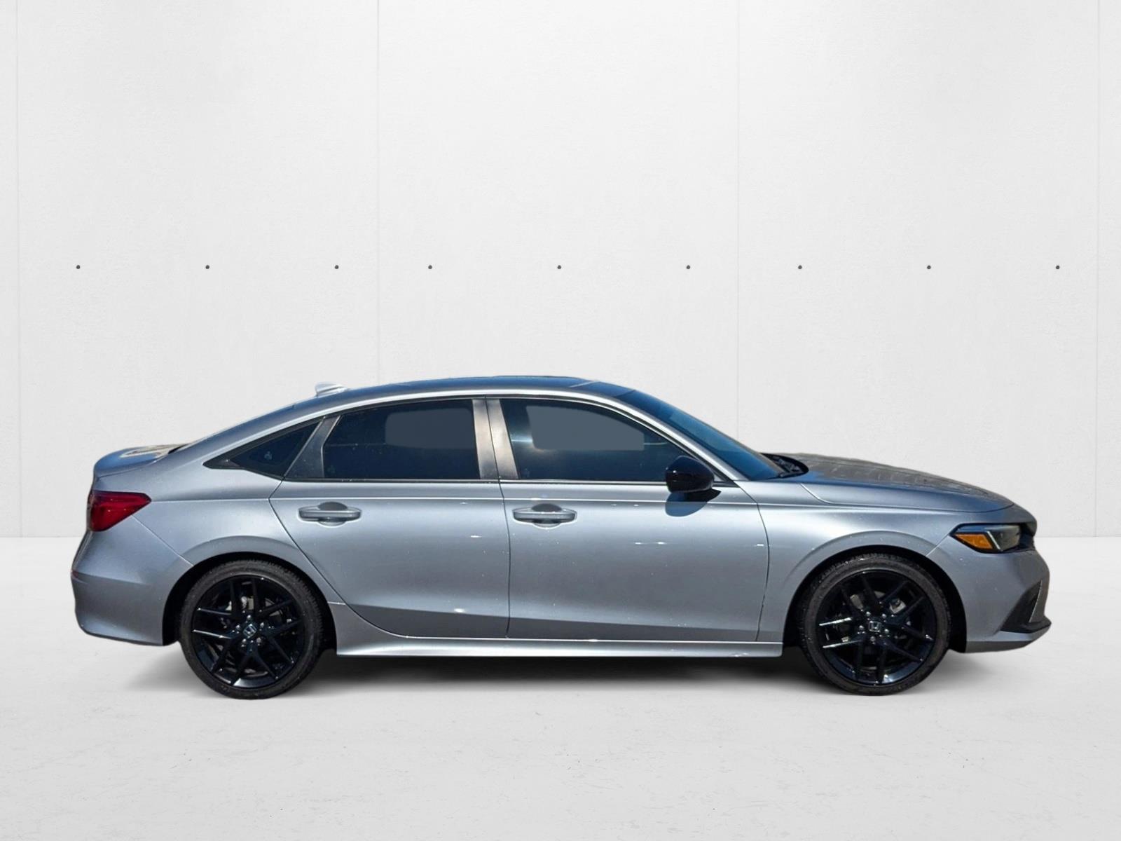 2023 Honda Civic Sport photo 3