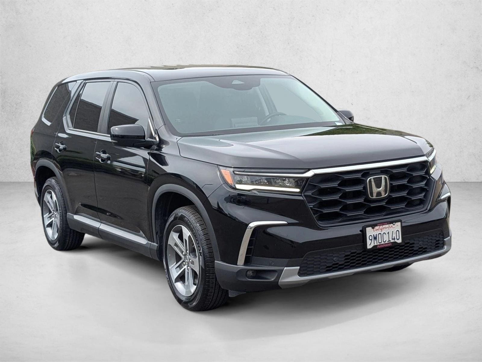 2025 Honda Pilot EX-L photo 2