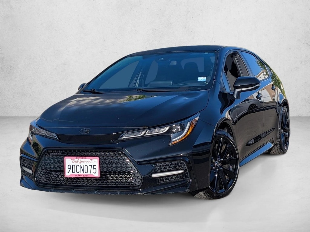Used 2022 Toyota Corolla SE Nightshade Sedan
