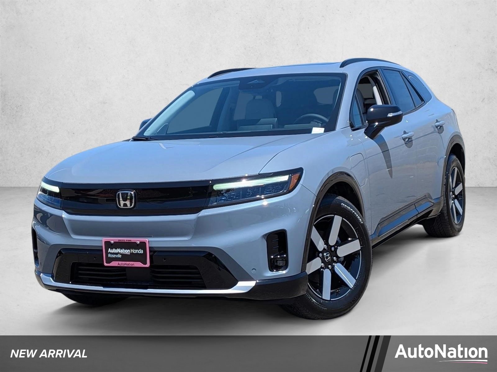 2026 Honda Prologue Touring AWD's photo