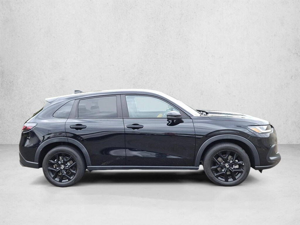 Used 2024 Honda HR-V Sport w/BSI SUV