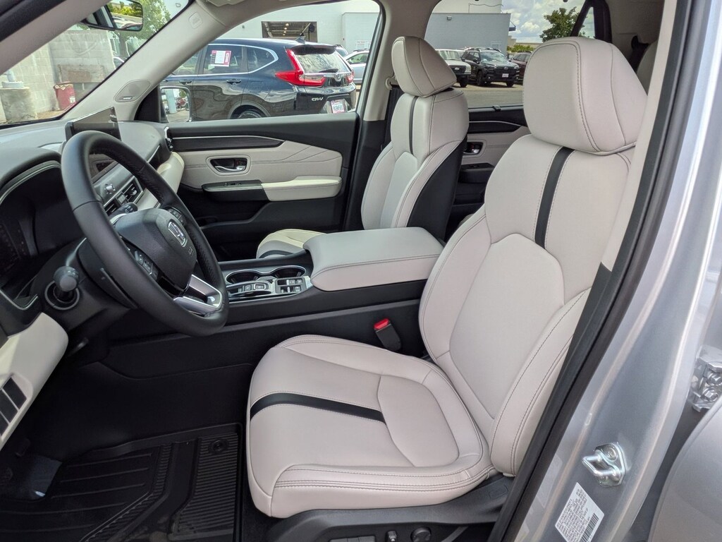 New 2026 Honda Pilot Touring S SUV