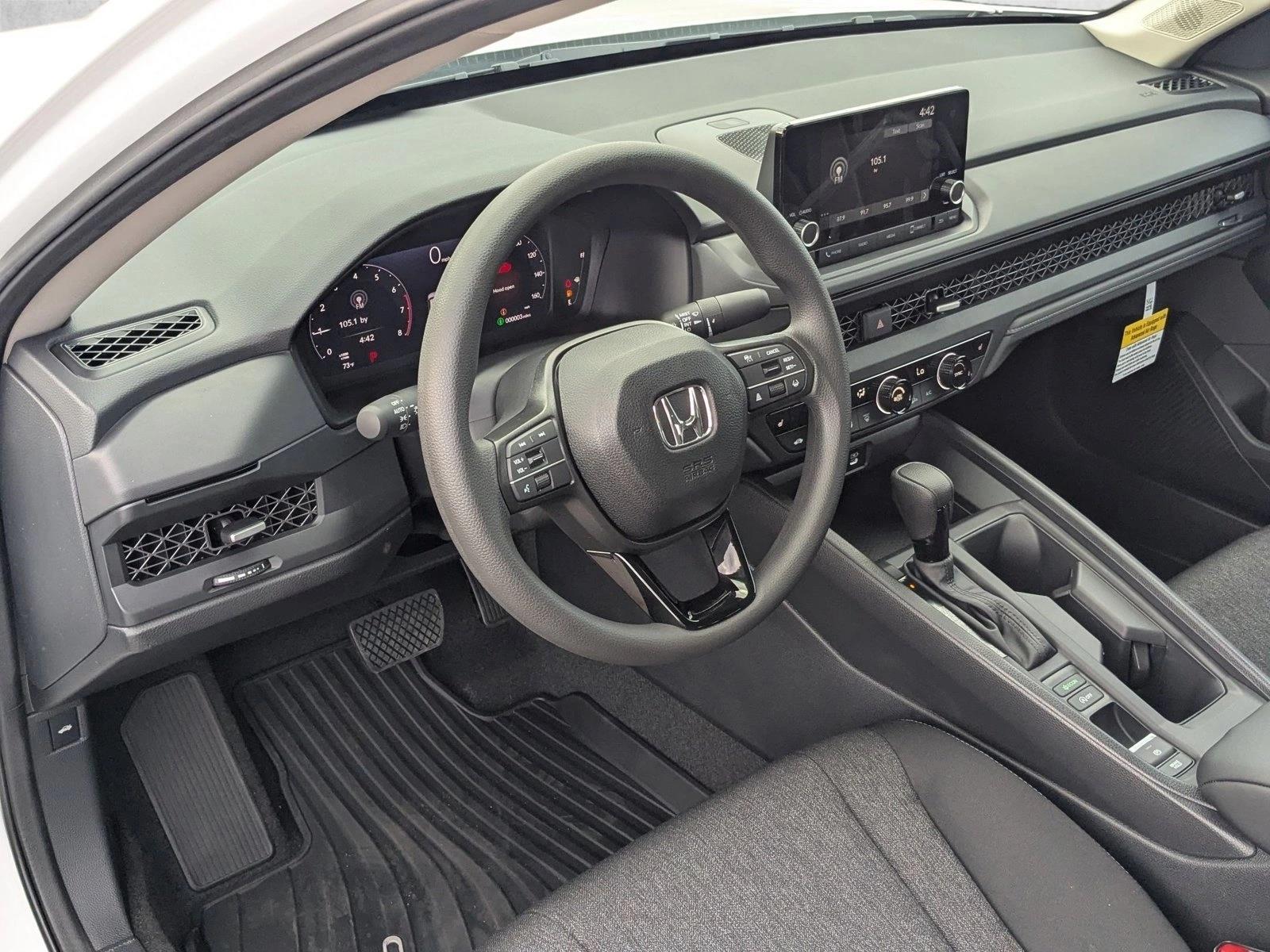 2025 Honda Accord SE photo 3