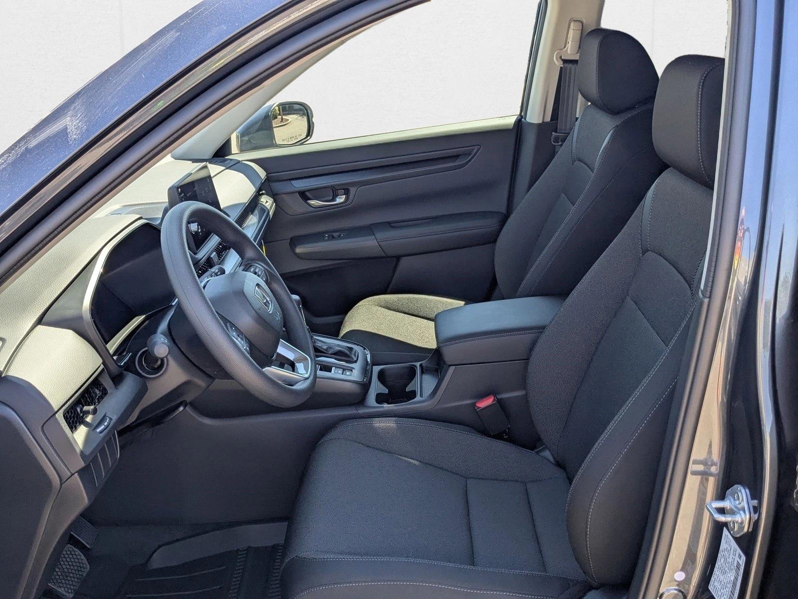 2026 Honda CR-V LX photo 4