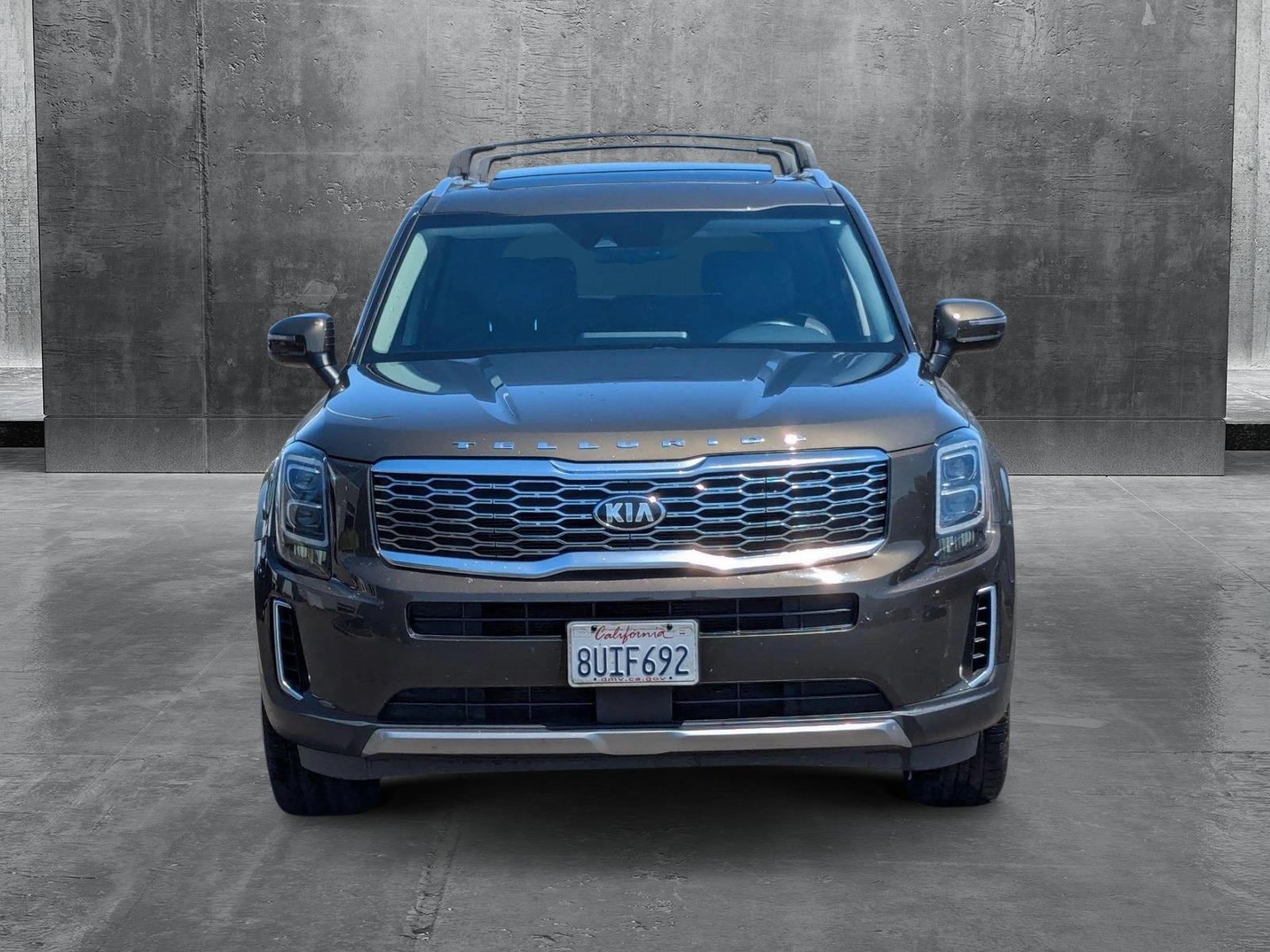 2021 Kia Telluride EX photo 2