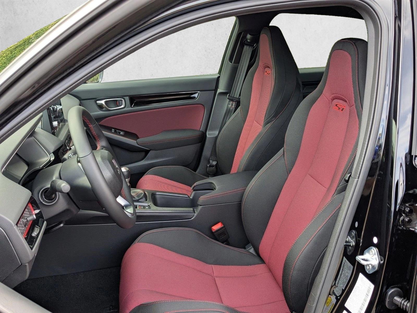 2026 Honda Civic Si photo 4