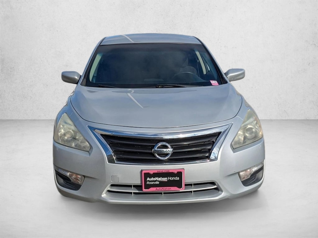 Used 2014 Nissan Altima 2.5 S Sedan