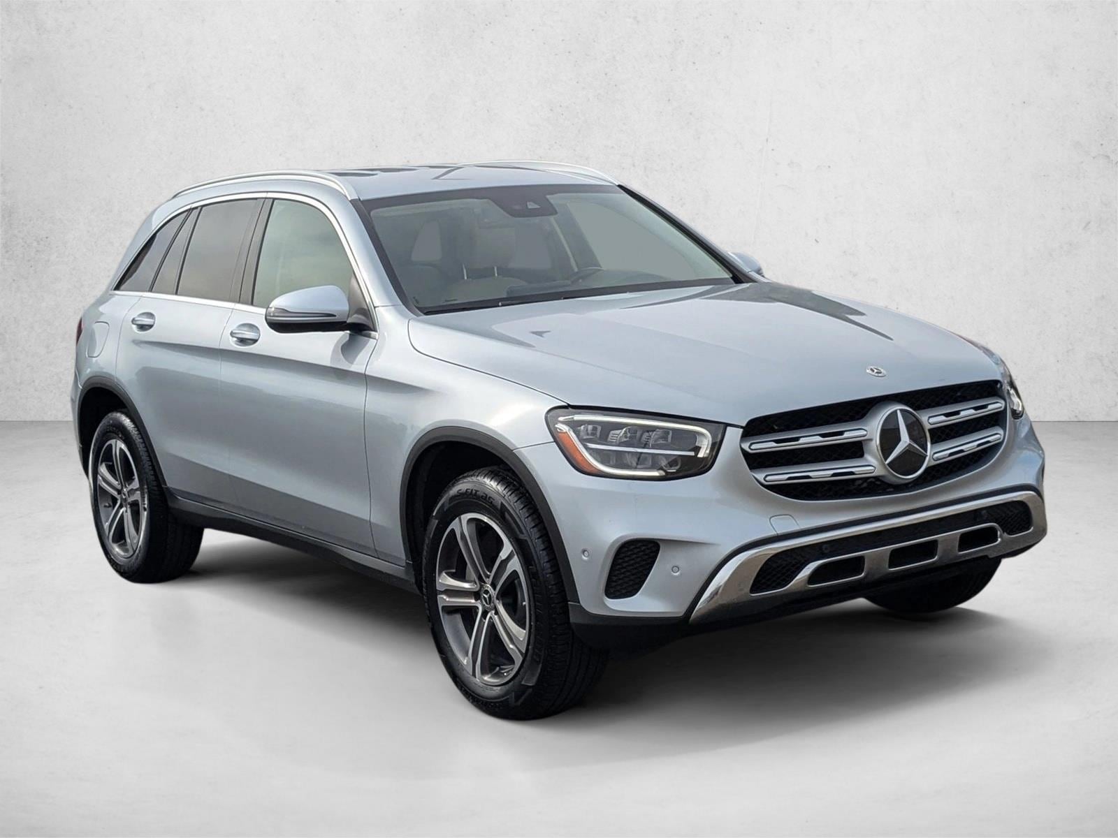 2022 Mercedes-Benz GLC 300 4MATIC photo 3