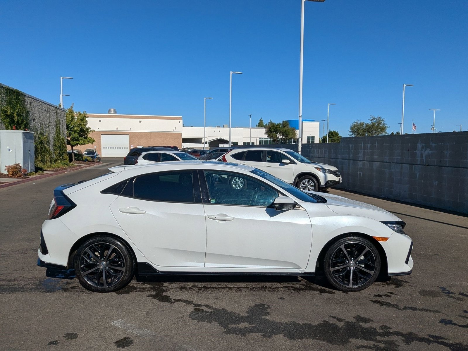 2020 Honda Civic Sport Touring Hatchback photo 4