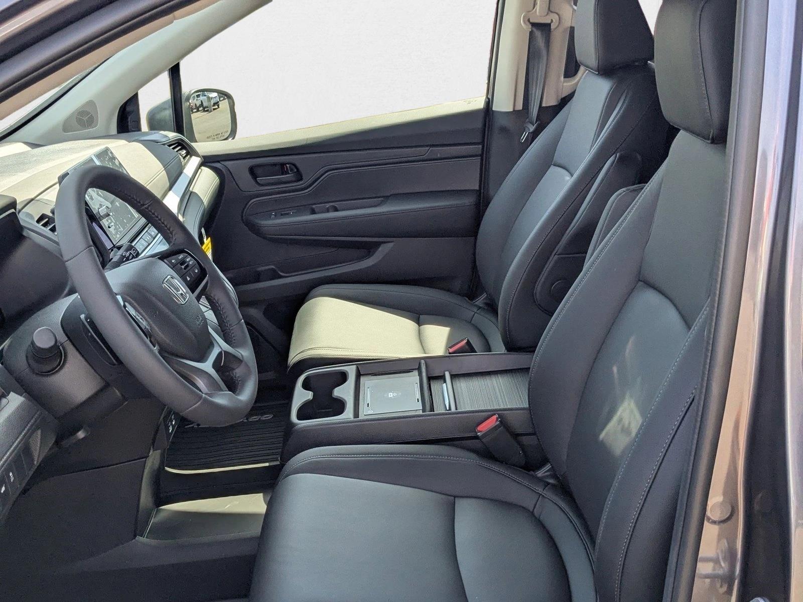 2026 Honda Odyssey EX-L photo 4