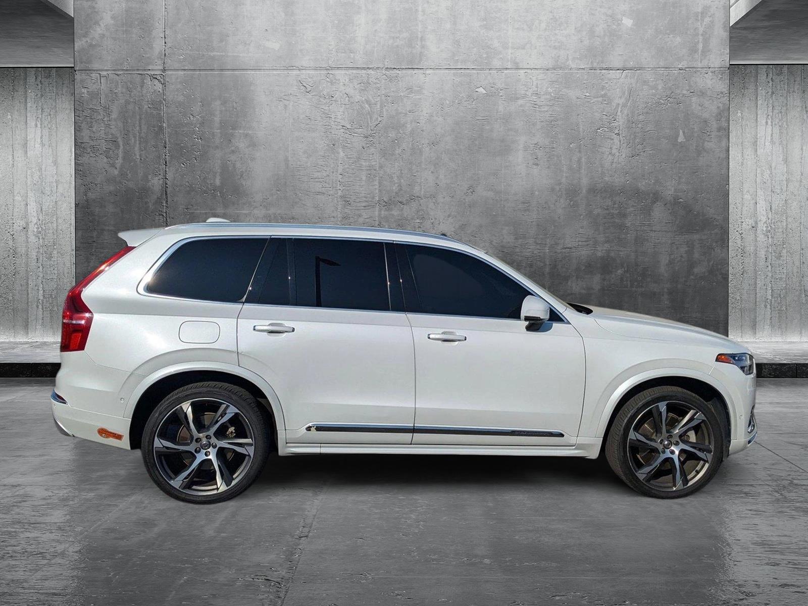 2020 Volvo XC90 T8 Inscription photo 4