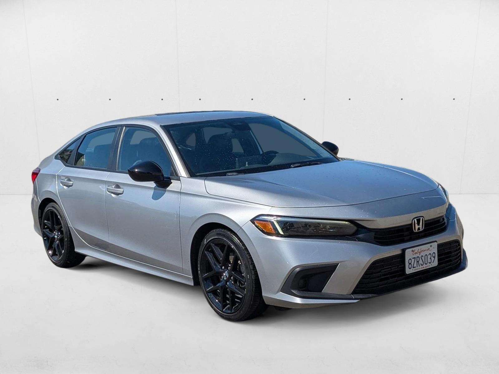 2022 Honda Civic Sport photo 2