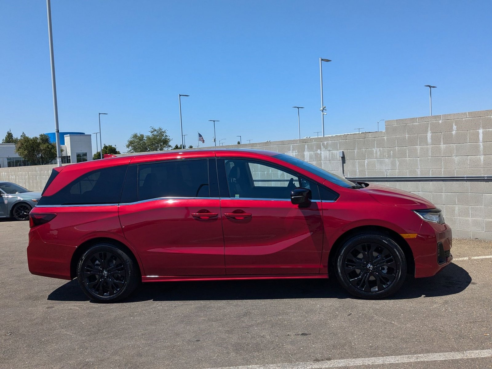 2025 Honda Odyssey photo 4