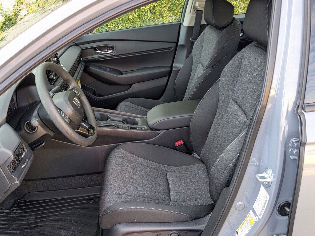 New 2025 Honda Accord SE Sedan